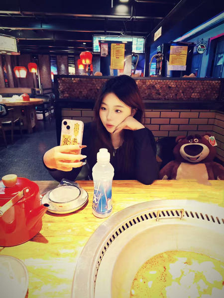 一口八个蛋挞.^的主图